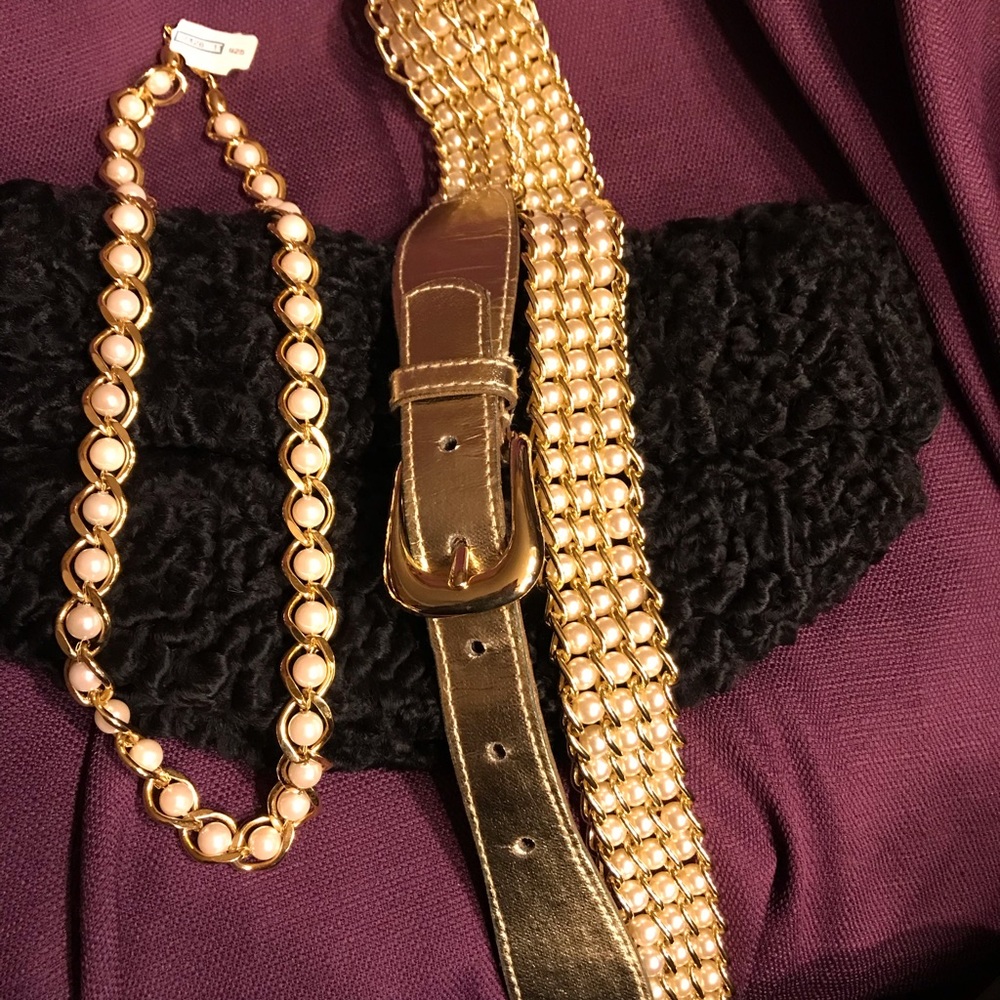 Vintage Pearl/Chain necklace and Belt (2)